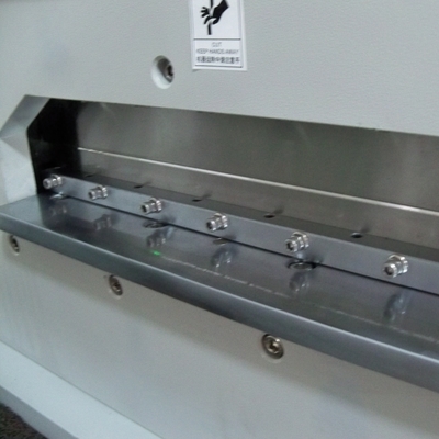 PCB V-Cut 머신 450mm 절단 PCBA, FR4, LED 링트 바, 알루미늄 보드