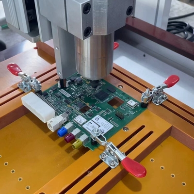 데스크톱 PCB 라우터 기계 최대 100 프로그램 또는 6000 작업 포인트 저장