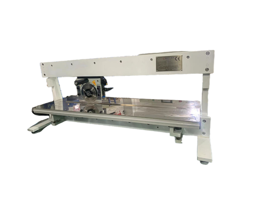 정밀 절개를 위한 독특한 블레이드 재료 CWV-1M를 가진 PCB 분리 기계