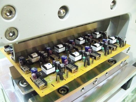 전기전자 밸브 제어 장치와 함께 Pneumatically Driven V Cut PCB Shearing Machine