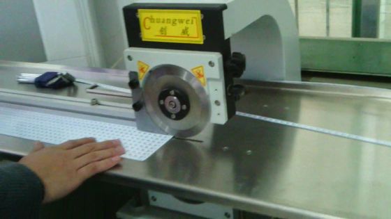 7개의 자동 조절 L430mm PCB 데패널이저 스엠티 라우터를 창을 내세요