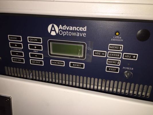 오프라인으로 자동 UV 레이저를 식각하는 AC220V L600mm 레이저 커터 기계 Pcb